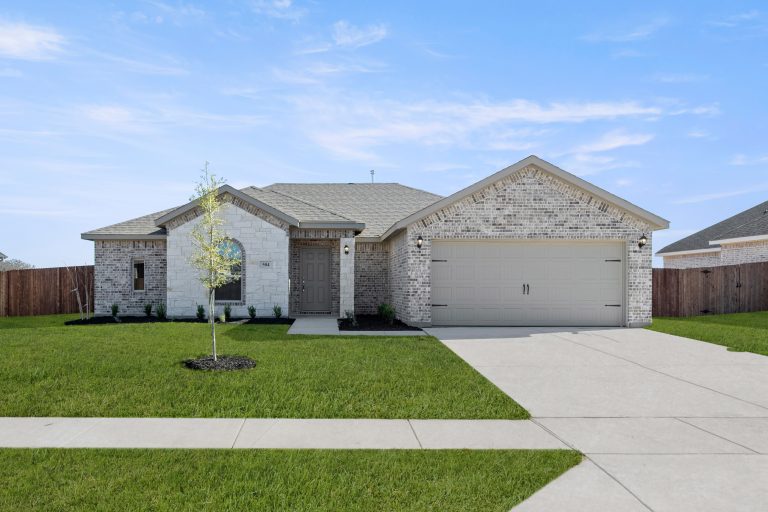 504 Diamond- stone-eagle-azle-Front-elevation-1